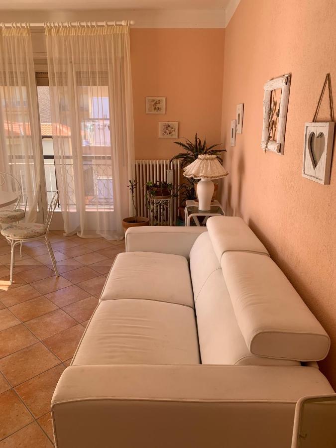 Casa Viola Vicino Al Mare By Smart-Home Vallecrosia Luaran gambar